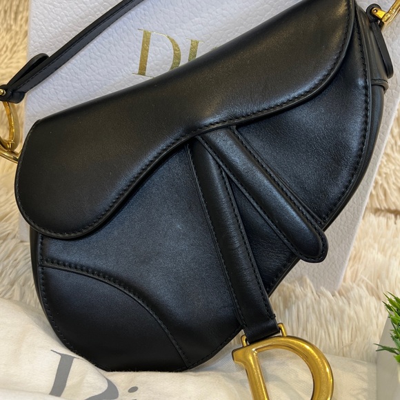 Authentic Christian Dior Mini Saddle bag in Black Calfskin Leather - Picture 2 of 14